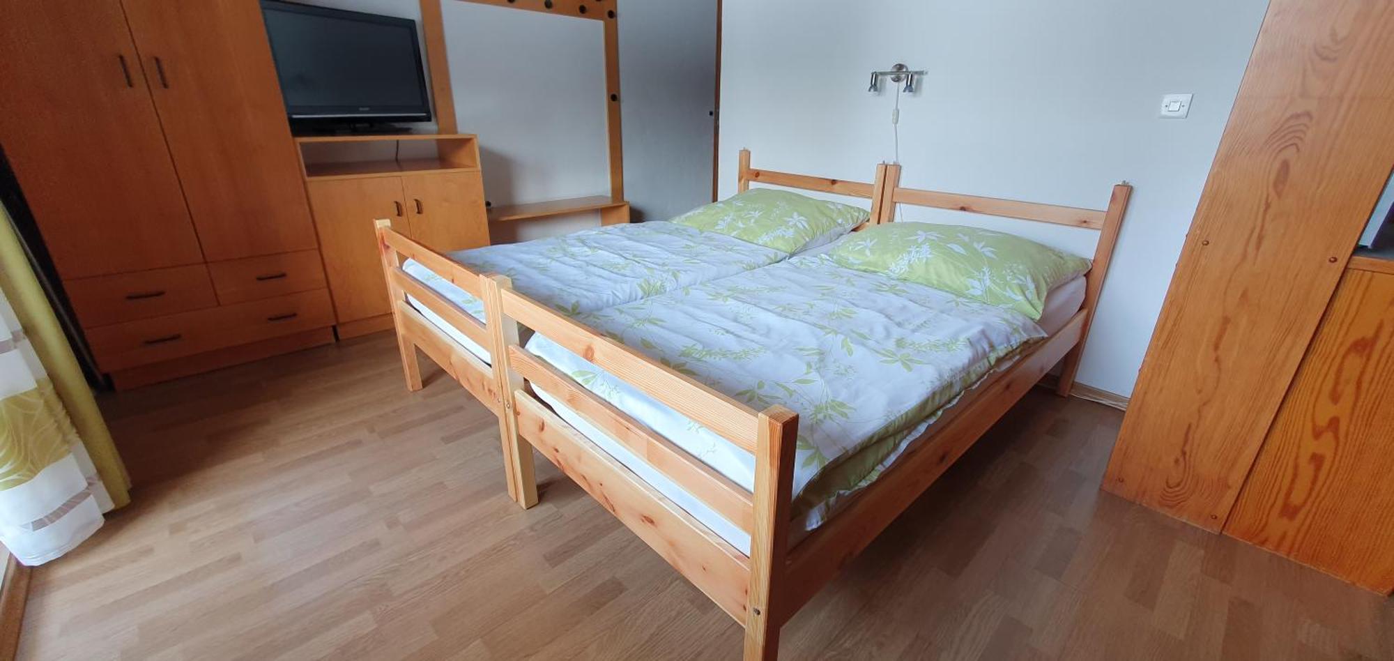 Apartments And Rooms Milena Kranjska Gora Chambre photo