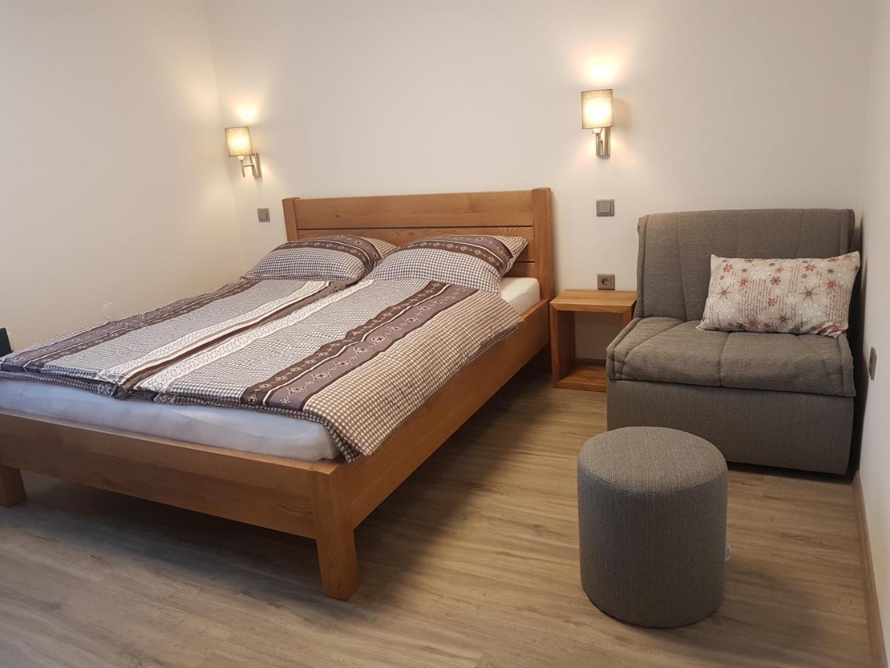 Apartments And Rooms Milena Kranjska Gora Extérieur photo